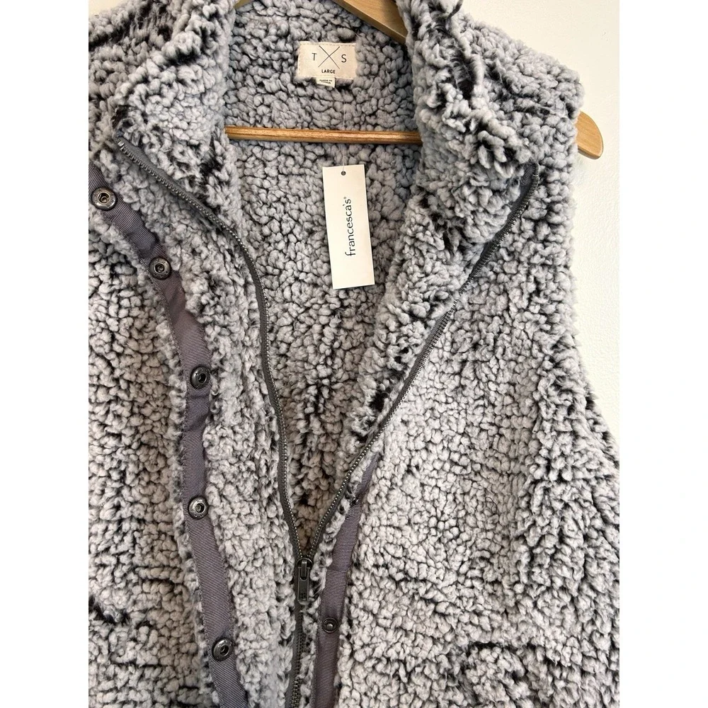 Francesca's T S By Thread & Supply Sherpa Vest Women's Size L, Pockets - Picture 2 of 6